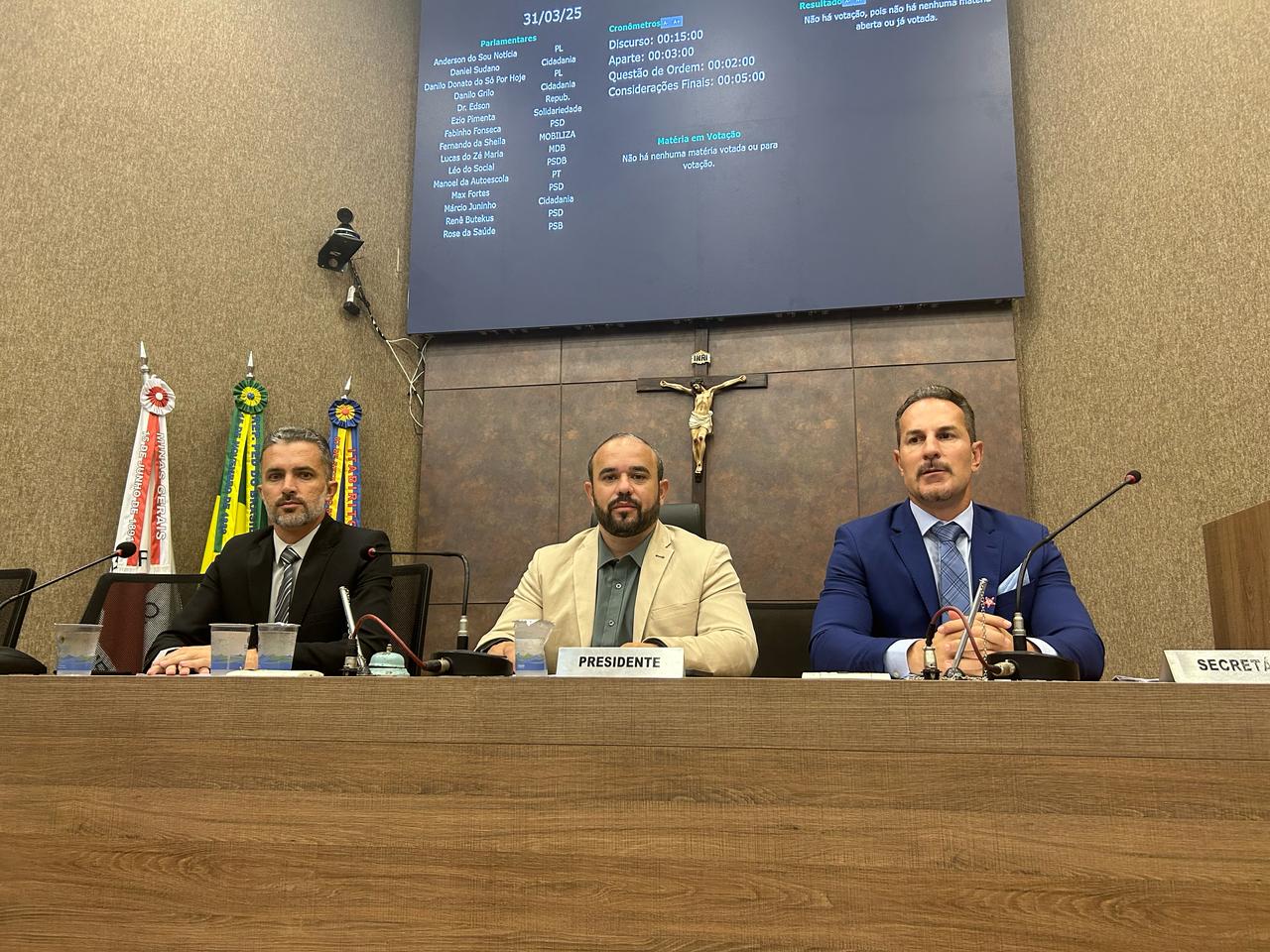 Presidente Marcinho Juninho completa 100 dias de gestão à frente da Câmara de Itabirito