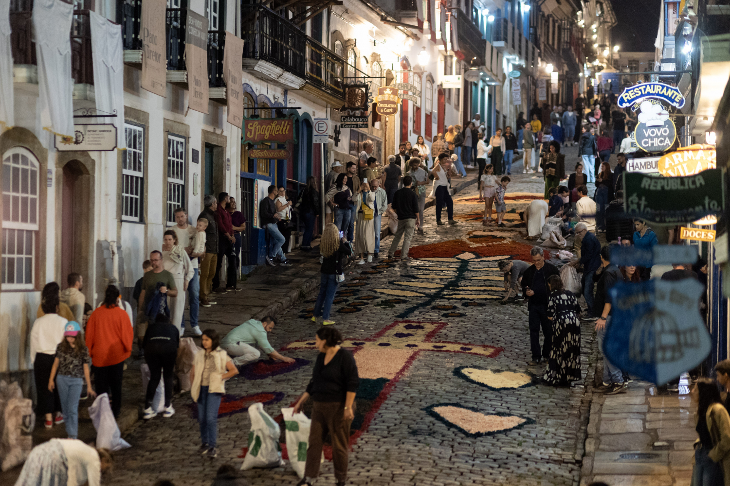 Tradição, cultura e fé dos ouro-pretanos durante os rituais da Semana Santa