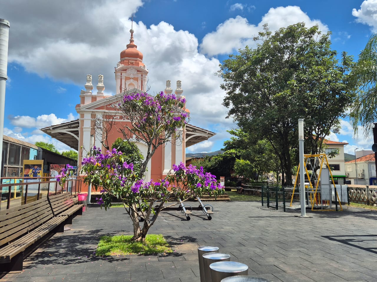 Evento reúne arte e atrações gratuitas na Estação de Mariana