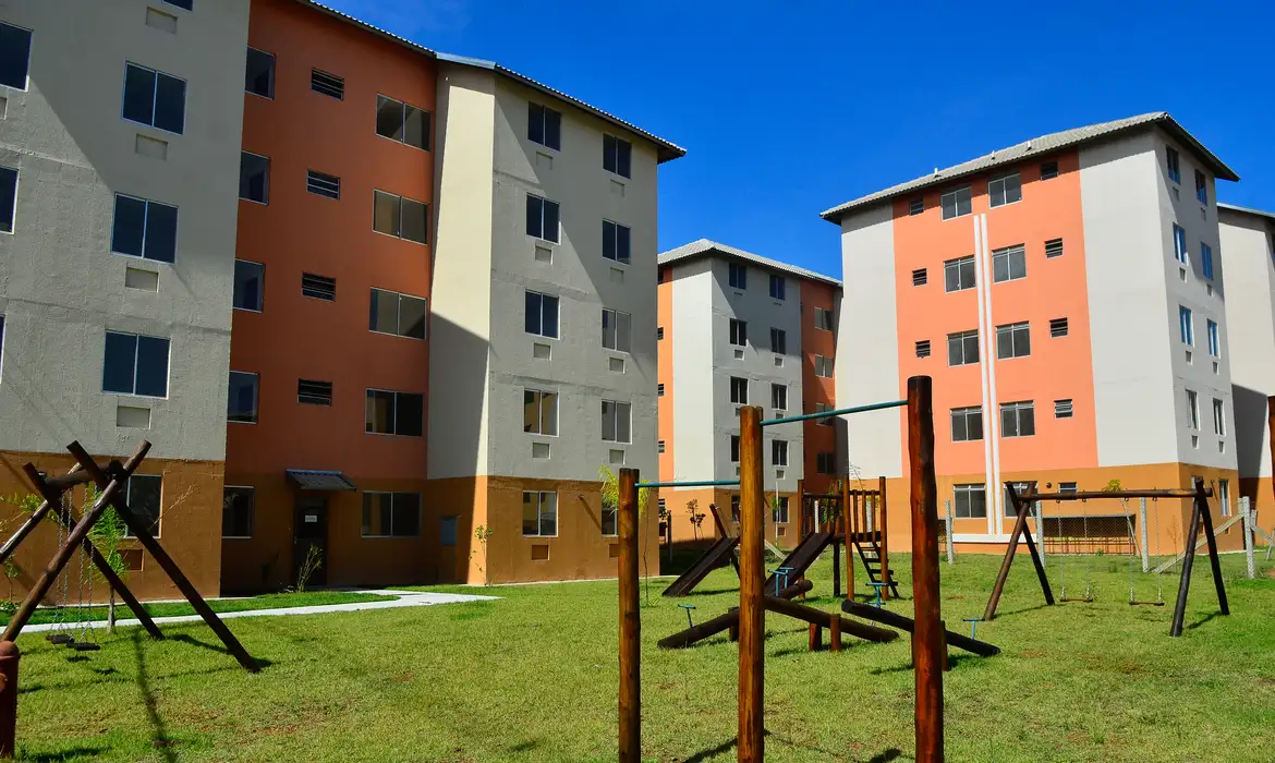 Prefeito de Mariana prioriza a inclusão do município no programa “Minha Casa, Minha Vida”