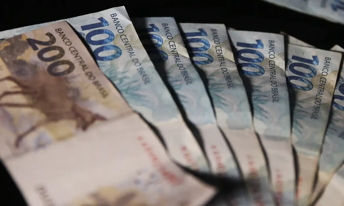 REFIS prevê isenção de juros de até 100% para contribuintes em débito com município