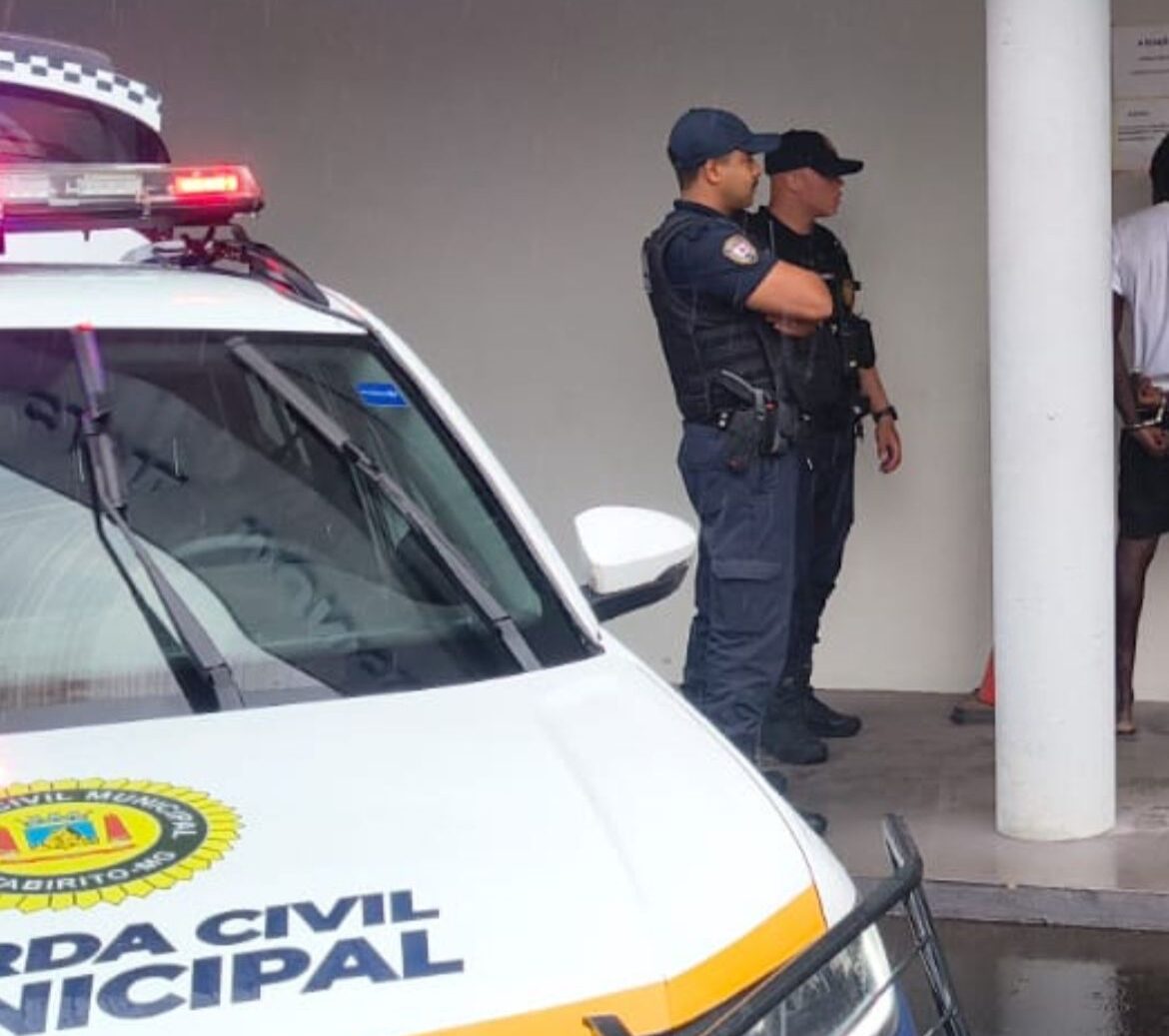 Pai e filha detêm suspeito após compras indevidas com cartão furtado, e GCM localiza outros dois envolvidos em Itabirito